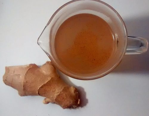 bebida-jengibre-canela-miel-limon
