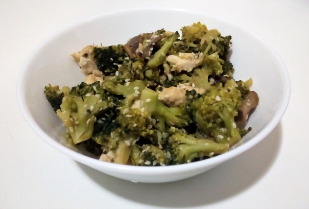 brocoli-pollo-setas